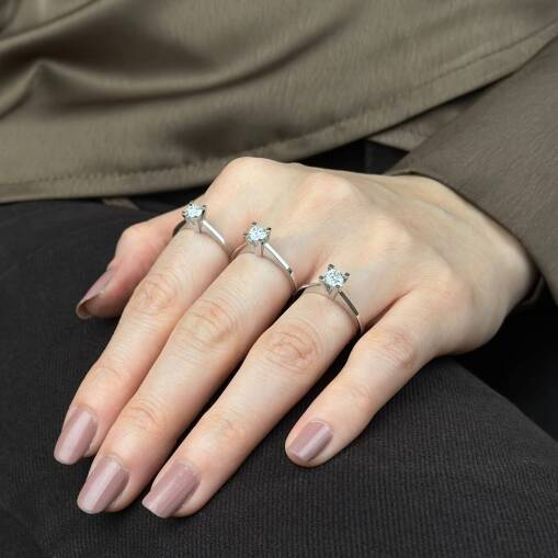 0.33 Karat 14 Ayar Altın Tektaş Pırlanta Yüzük İndirimli - 4