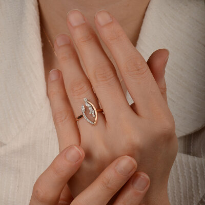 0.34 Ct Pırlanta Yüzük – 14 Ayar Rose Altın