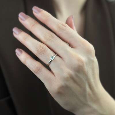 0.50 Karat Tektaş Yüzük – 14 Ayar Altın Işıltısı - 5