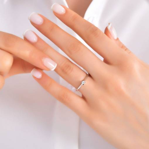 0.14Ct Tektaş Pırlanta Yüzük - 18K - 2