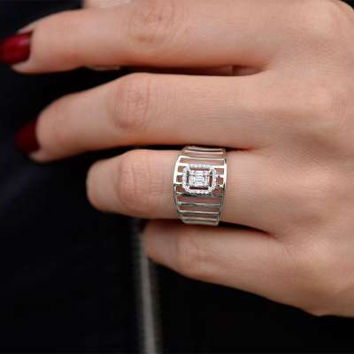 0.18ct Pırlanta Baget Yüzük - 2