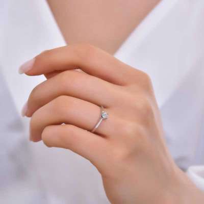 0.24-0.28ct Pırlanta Tektaş Yüzük- Damla - 4