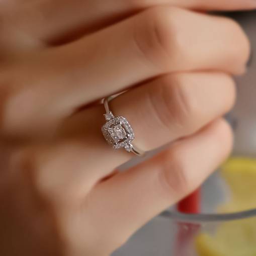 0.39ct Prenses Kesim Pırlanta Yüzük - 3