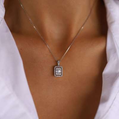 0.49ct Pırlanta Baget Kolye - 3