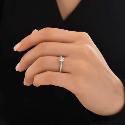 0.71 Karat Pırlanta Tektaş Yüzük - Pırlanta Pençe - 2