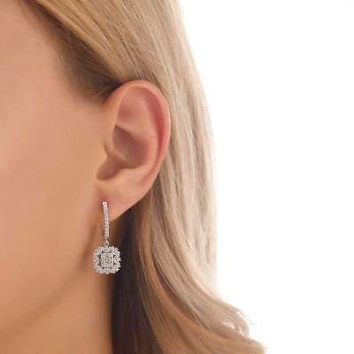 1.01ct Pırlanta Baget Sallantılı Küpe - 2