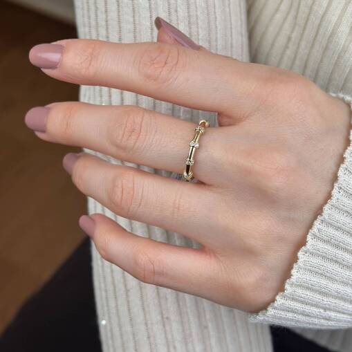 14 Ayar Altın Bar Taşlı Eklem Yüzük - 1