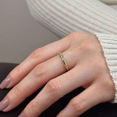 14 Ayar Altın Bar Taşlı Eklem Yüzük - 4