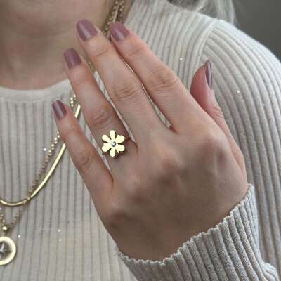 14 Ayar Altın Çiçek Figürlü Taşlı Yüzük - 2