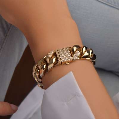 14 Ayar Altın Hallow Bileklik - ENGİNGOLD İHO