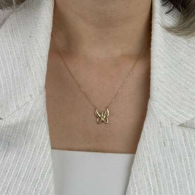 14 Ayar Altın Kelebek Kolye – Zirkon Taşlı Zarif Tasarım