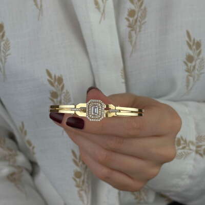 14 Ayar Altın Kelepçe – Baget Taşlı Zarif Tasarım - 2