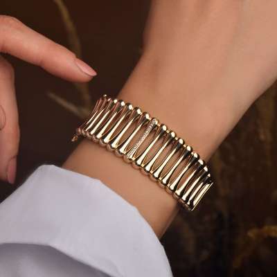 14 Ayar Altın Kelepçe Bilezik - ENGİNGOLD ALP