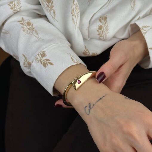 14 Ayar Altın Kelepçe – Pembe Kalpli Zarif Tasarım - 2