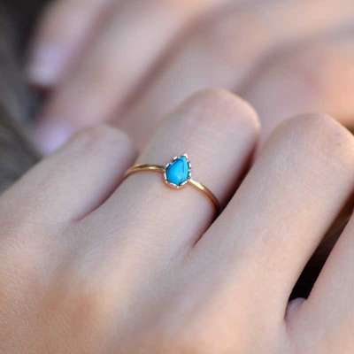 14 Ayar Altın Mavi Taşlı Yüzük - ENGİNGOLD RZG