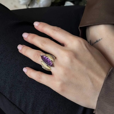 14 Ayar Altın Mor Taşlı Tasarım Yüzük - ENGİNGOLD VER