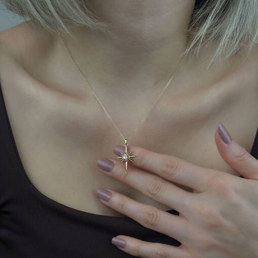 14 Ayar Altın Pembe Taşlı Kutup Yıldızı Kolye - 1