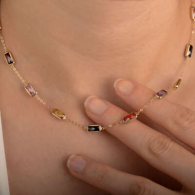 Renkli Taşlı Altın Kolye – 14 Ayar Zarif Model - 3