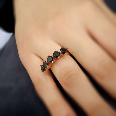 14 Ayar Altın Siyah Taşlı Beştaş Yüzük - ENGİNGOLD RKK