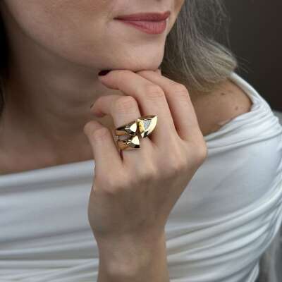 14 Ayar Altın Taşlı Yüzük – Zirkonlu Üçgen Form - 2