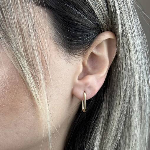 14 Ayar Altın Taşsız Oval Dikdörtgen Küpe – Zarif Tasarım - 2