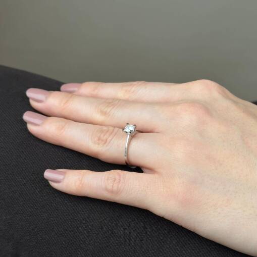 14 Ayar Altın Tektaş Pırlanta Yüzük 0.33 Karat - 5