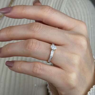 14 Ayar Altın Tektaş Yüzük | Zarif Tek Taş Model - 3