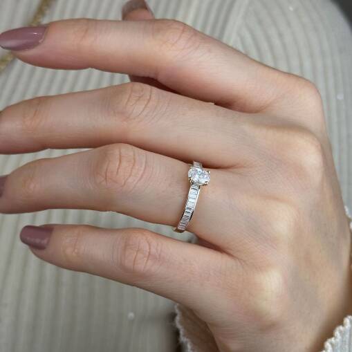 14 Ayar Altın Tektaş Yüzük | Zarif Tek Taş Model - 3