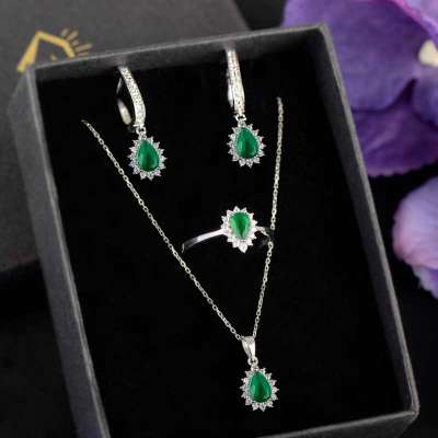 14 Ayar Altın Zümrüt Görünümlü Anturaj Set - ENGİNGOLD SRD