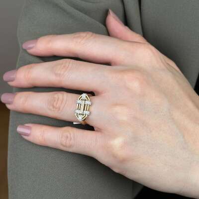 14 Ayar Yüzük Bar Taşlı Şovalye Figürlü Zarif Tasarım - 4