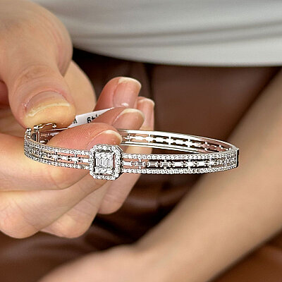 14 Ayar Beyaz Altın Kelepçe – Baget Taşlı Şık Tasarım - 5