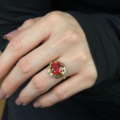14 Ayar Kırmızı Taşlı Çiçek Yüzük – Zarif Altın Tasarım - 2