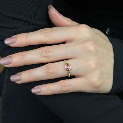 14 Ayar Oval Pembe Taşlı Altın Yüzük – Eşsiz Tasarım & Zarif Işıltı - 4