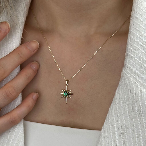 14 Ayar Oval Yeşil Taşlı Kutup Yıldızı Kolye - 3