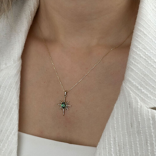 14 Ayar Oval Yeşil Taşlı Kutup Yıldızı Kolye - 4