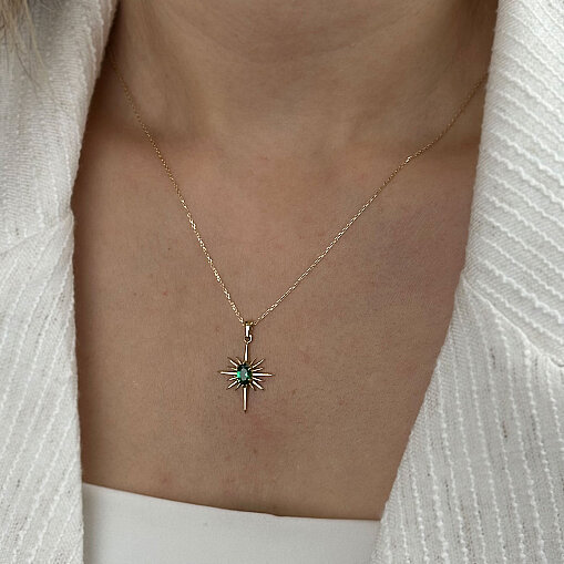 14 Ayar Oval Yeşil Taşlı Kutup Yıldızı Kolye - 5