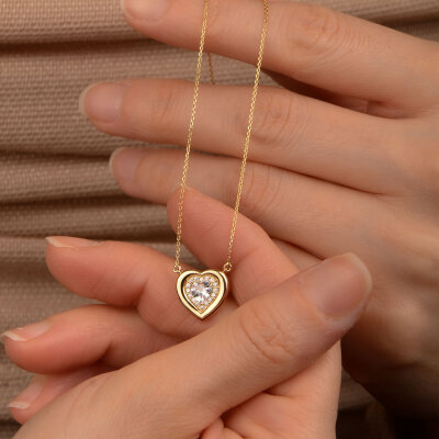14 Ayar Altın Taşlı Kalp Kolye – Zarif Zirkon Detaylı Model