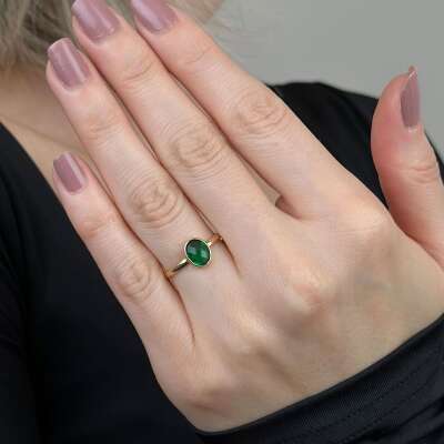 14 Ayar Yeşil Zümrüt Oval Taşlı Yüzük – Zarif Altın Tasarım - 3