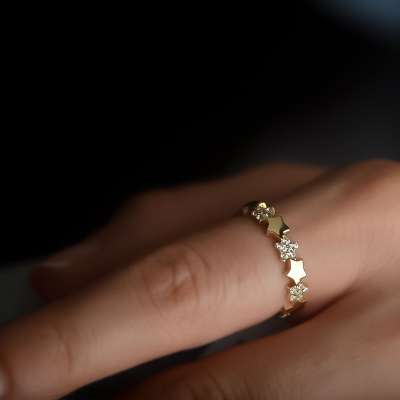14k Altın Taşlı Yıldız Figürlü Yüzük - 1