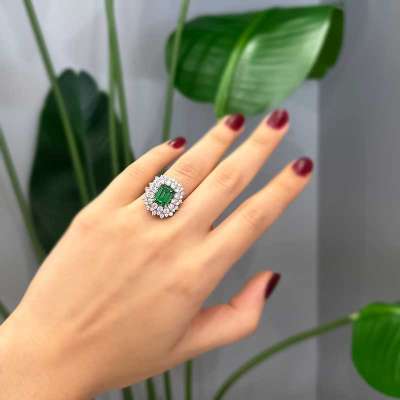 14k Altın Yeşil Taşlı Charlotte Yüzük - ENGİNGOLD VER