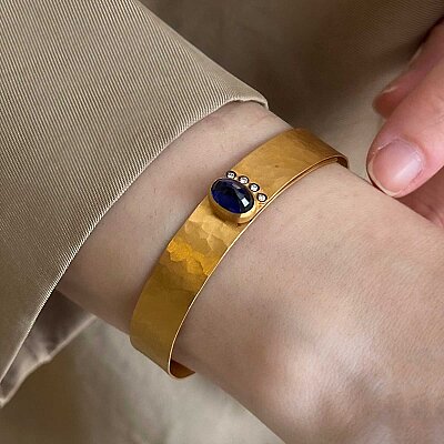 22 Ayar Altın Oval Safir Taşlı Pırlanta Kelepçe Bileklik