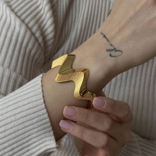 22 Ayar Parlak Kıvrımlı Mat Hasır Altın Kelepçe Bilezik - 1