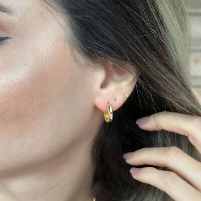 Altın Ajda Halka Küpe – 14 Ayar Zarif ve Şık Tasarım - 3