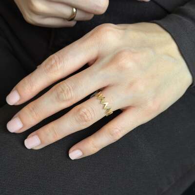 14 Ayar Altın Zigzag Yüzük – Modern ve Şık Tasarım - 6