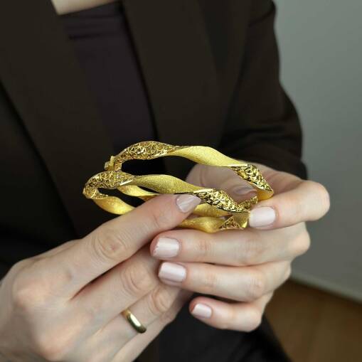 22 Ayar Altın Burgu Kelepçe – Mat Simli Zarif Tasarım - 5