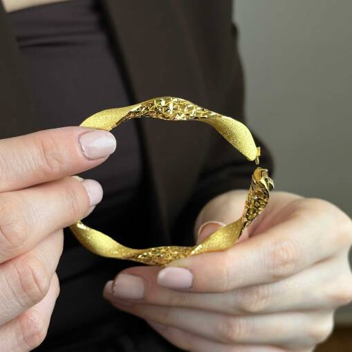 22 Ayar Altın Burgu Kelepçe – Mat Simli Zarif Tasarım - 6