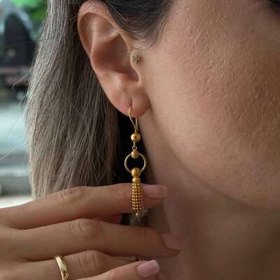 Dorika Top Sallantılı 22 Ayar Altın Tasarım Küpe Modeli - ENGİNGOLD SDR