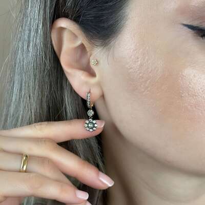 14 Ayar Altın Elmas Montür Sallantılı Çiçek Küpe - ENGİNGOLD AYG