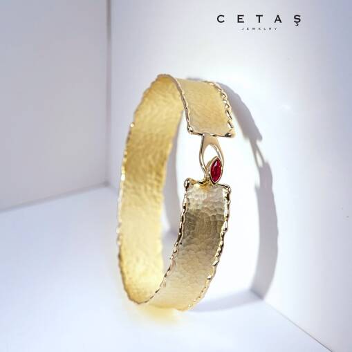 Eterna Altın Taşlı Pembe Kelepçe Bileklik - 2