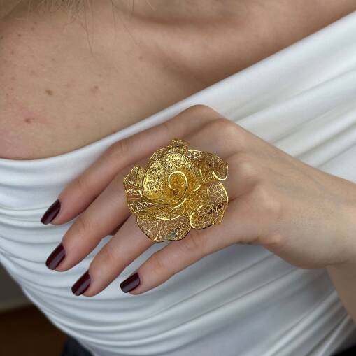 22 Ayar Altın Çiçek Yüzük – Gösterişli Tül Form - 2